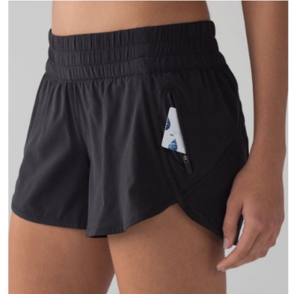 Lululemon Tracker Short V 4”